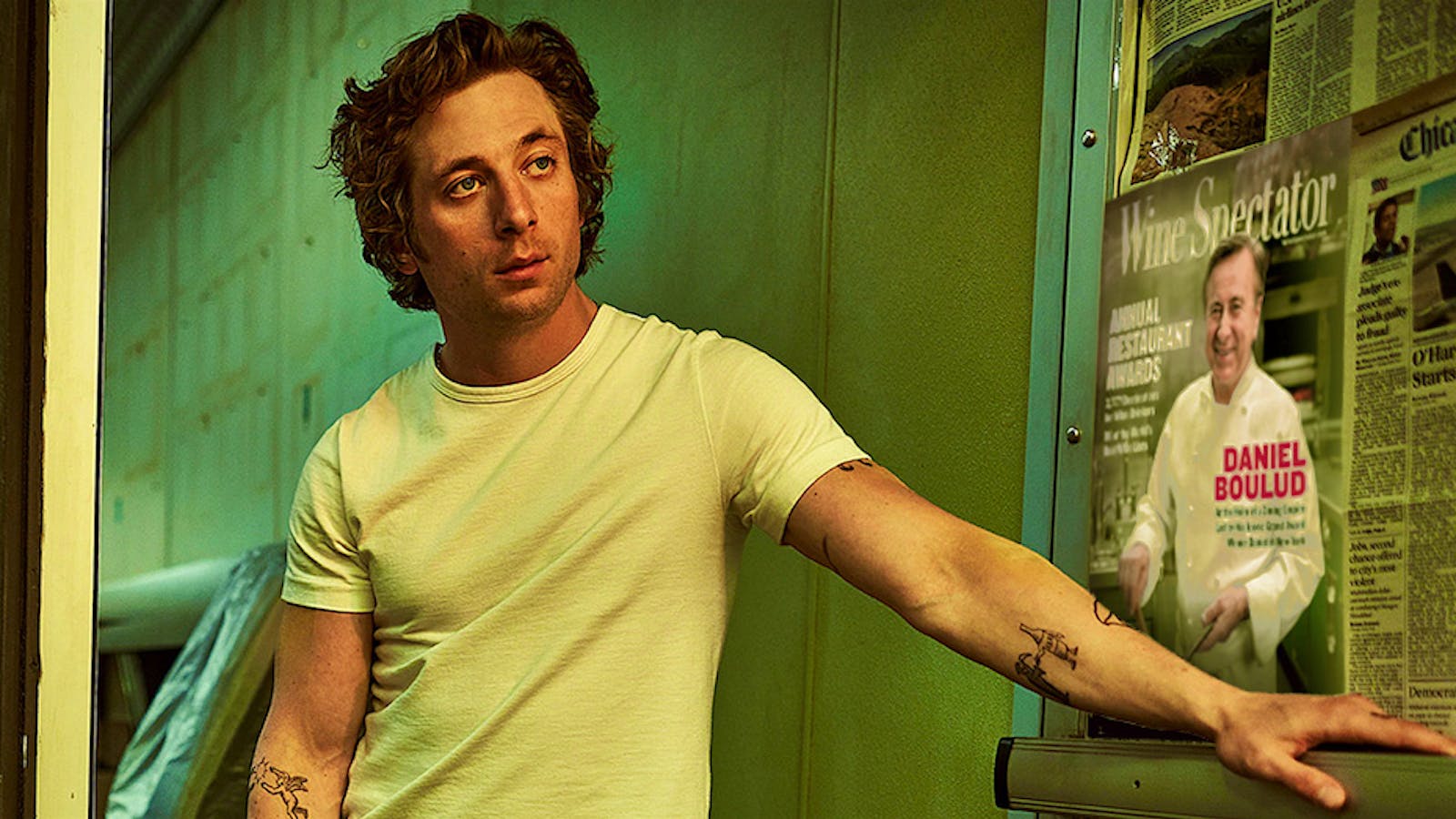 Jeremy Allen White stars in FX's The Bear on Hulu